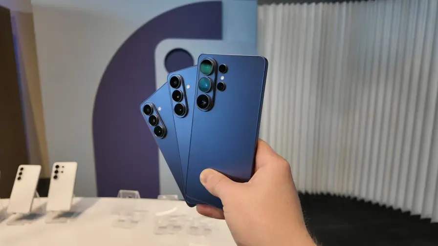 Galaxy S27-serie krijgt M16 OLED-panelen van Samsung