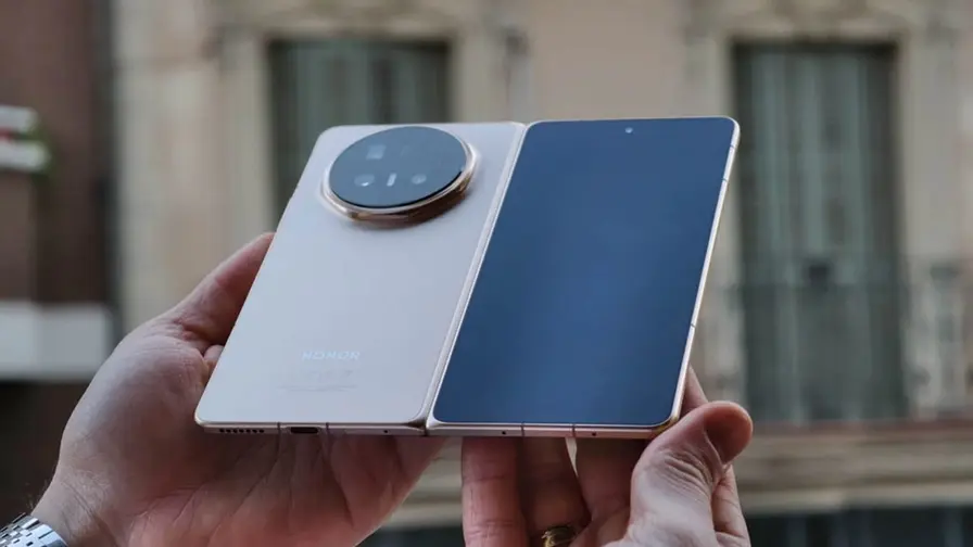Honor brede vouwbare smartphone verwacht in januari
